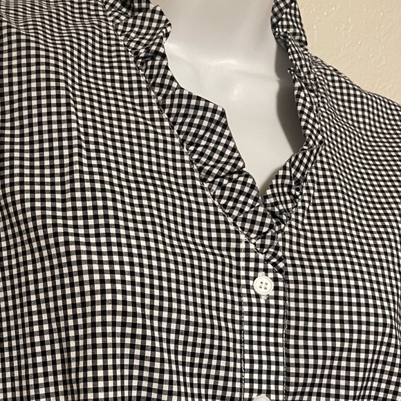 Talbots women’s Sleeveless Ruffle-Trim Gingham Top button down blouse - Picture 5 of 9